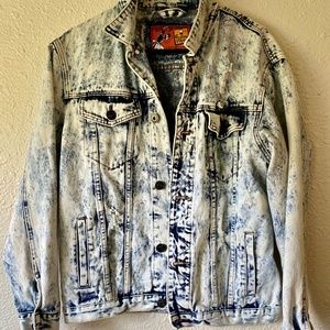 Womens Rolling Paper Denim Jean Jacket Size Medium Acid Washed.